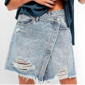 We The Free Sz 28 Light Blue Distressed Parker Cotton Mini Skirt